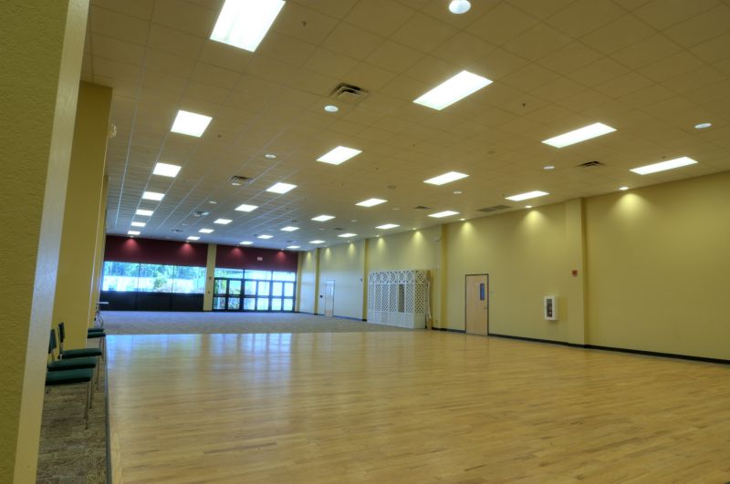 Choosing The Right Wood Species For Hardwood Floors Installation